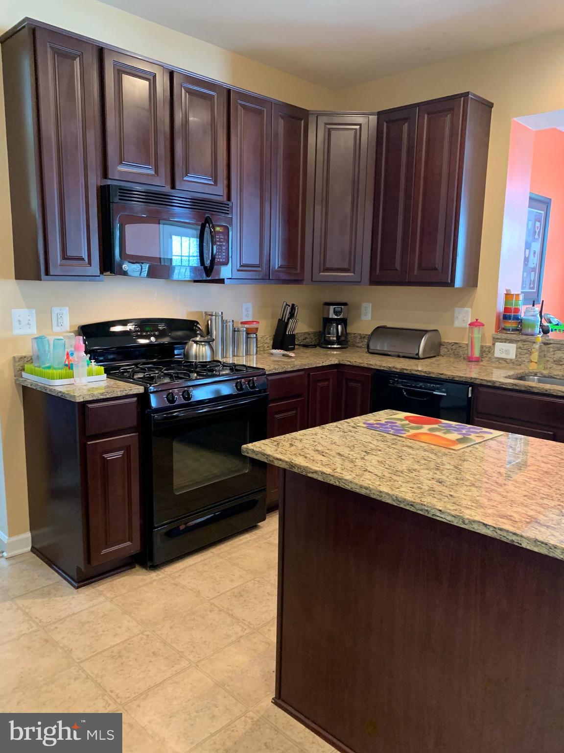 14313 Lusby Ridge Road Accokeek, MD 20607 - Photo 5 of 38 Kitchen