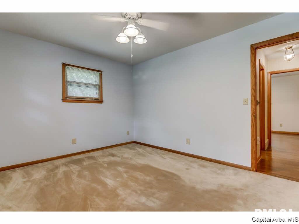 7100 Garden View Lane Springfield, IL 62712 - Photo 15 of 36