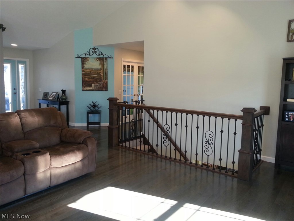 37880 Harry's Ridge Road Barnesville, OH 43713 - Photo 12 of 35 Gallery Image 12