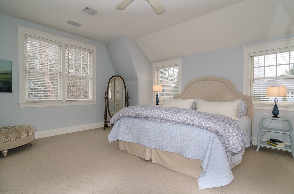 32 Croton Street Wellesley, MA 02481 - Photo 18 of 28 Gallery Image 18