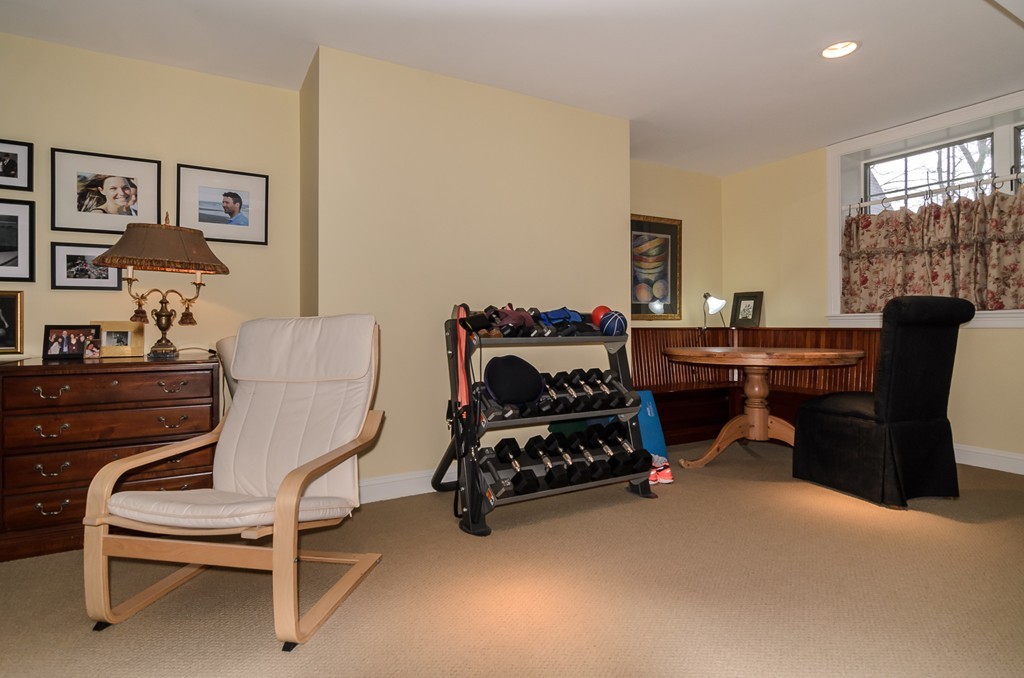 32 Croton Street Wellesley, MA 02481 - Photo 21 of 28 Gallery Image 21