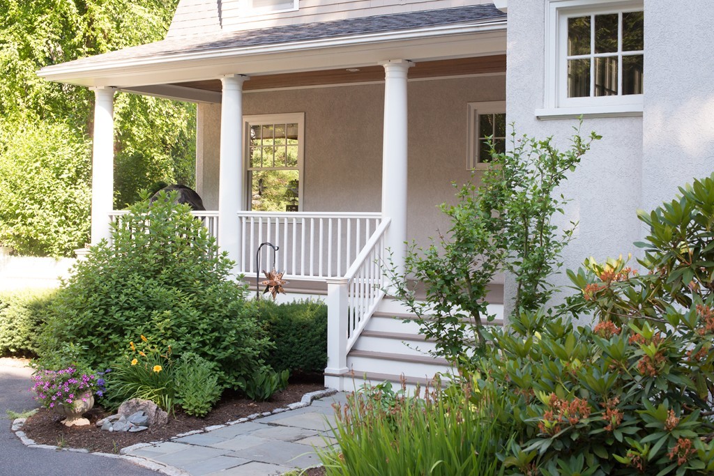 32 Croton Street Wellesley, MA 02481 - Photo 27 of 28 Gallery Image 27