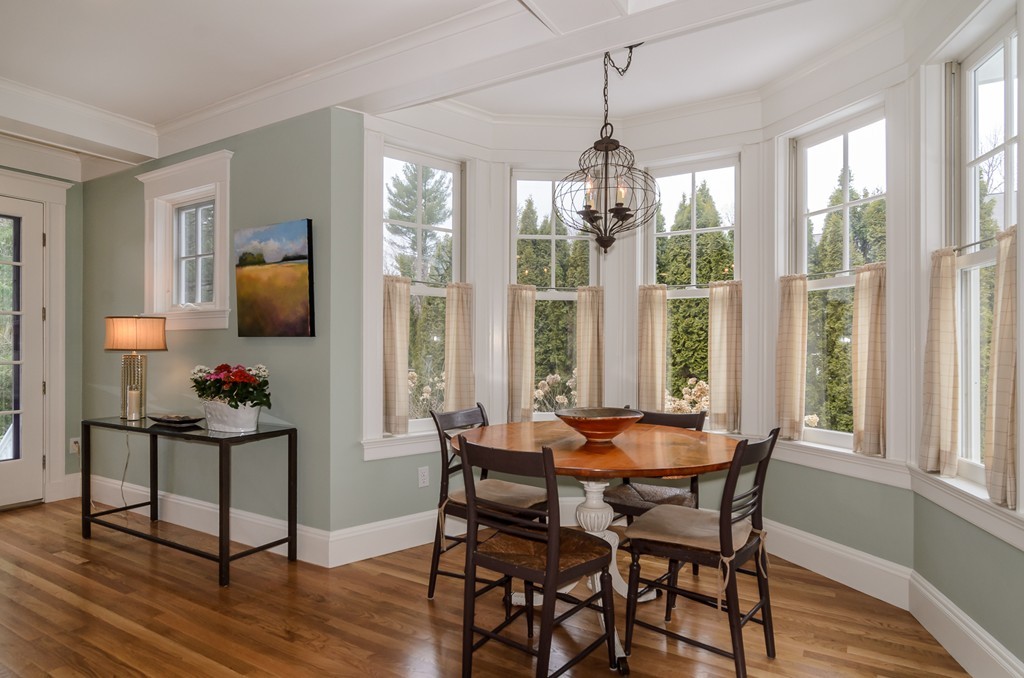 32 Croton Street Wellesley, MA 02481 - Photo 10 of 28 Gallery Image 10