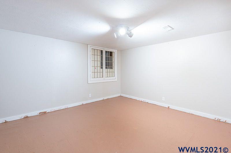 1320 Southwest Washington Street Albany, OR 97321 - Photo 26 of 30 Gallery Image 26