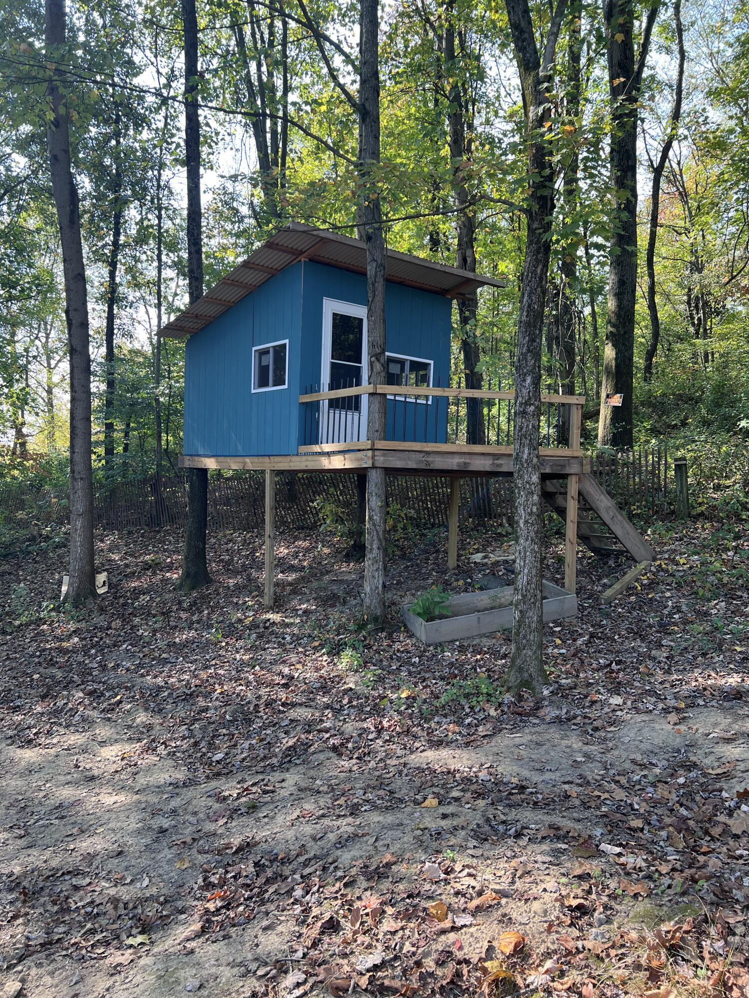 3330 Hamburg Road Southwest Lancaster, OH 43130 - Photo 21 of 26 Tree House