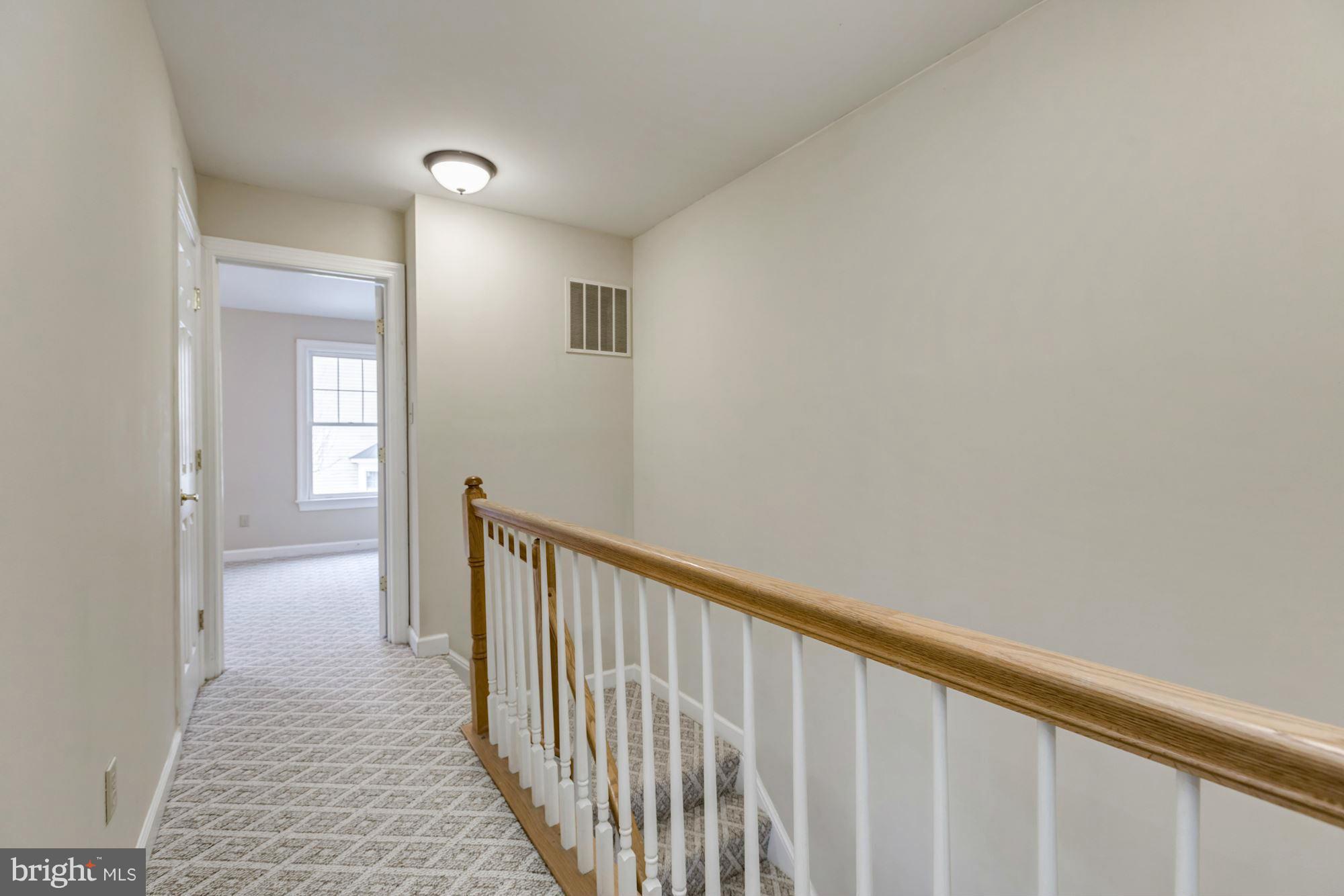 3645 Ransom Place Alexandria, VA 22306 - Photo 15 of 30 Upper Level Hall