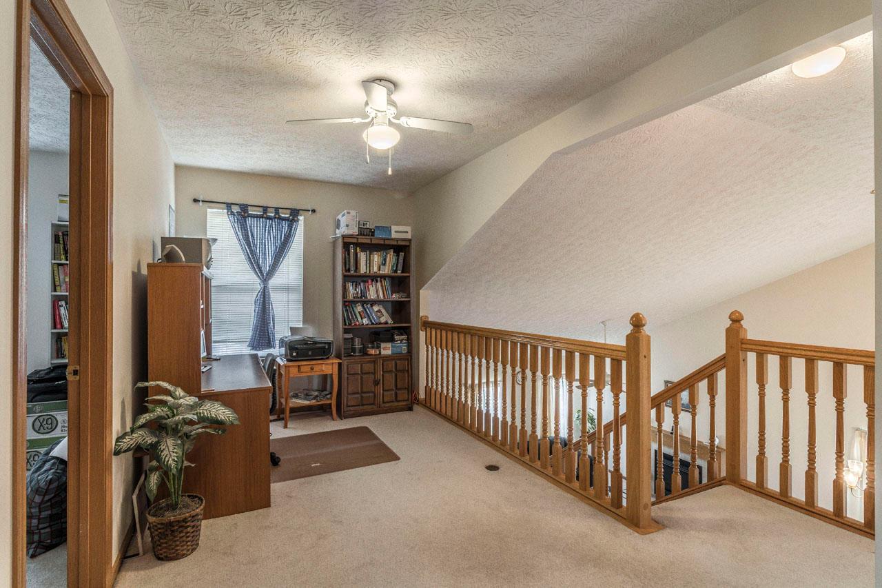 3093 Splitrock Road Columbus, OH 43221 - Photo 13 of 22 Gallery Image 13