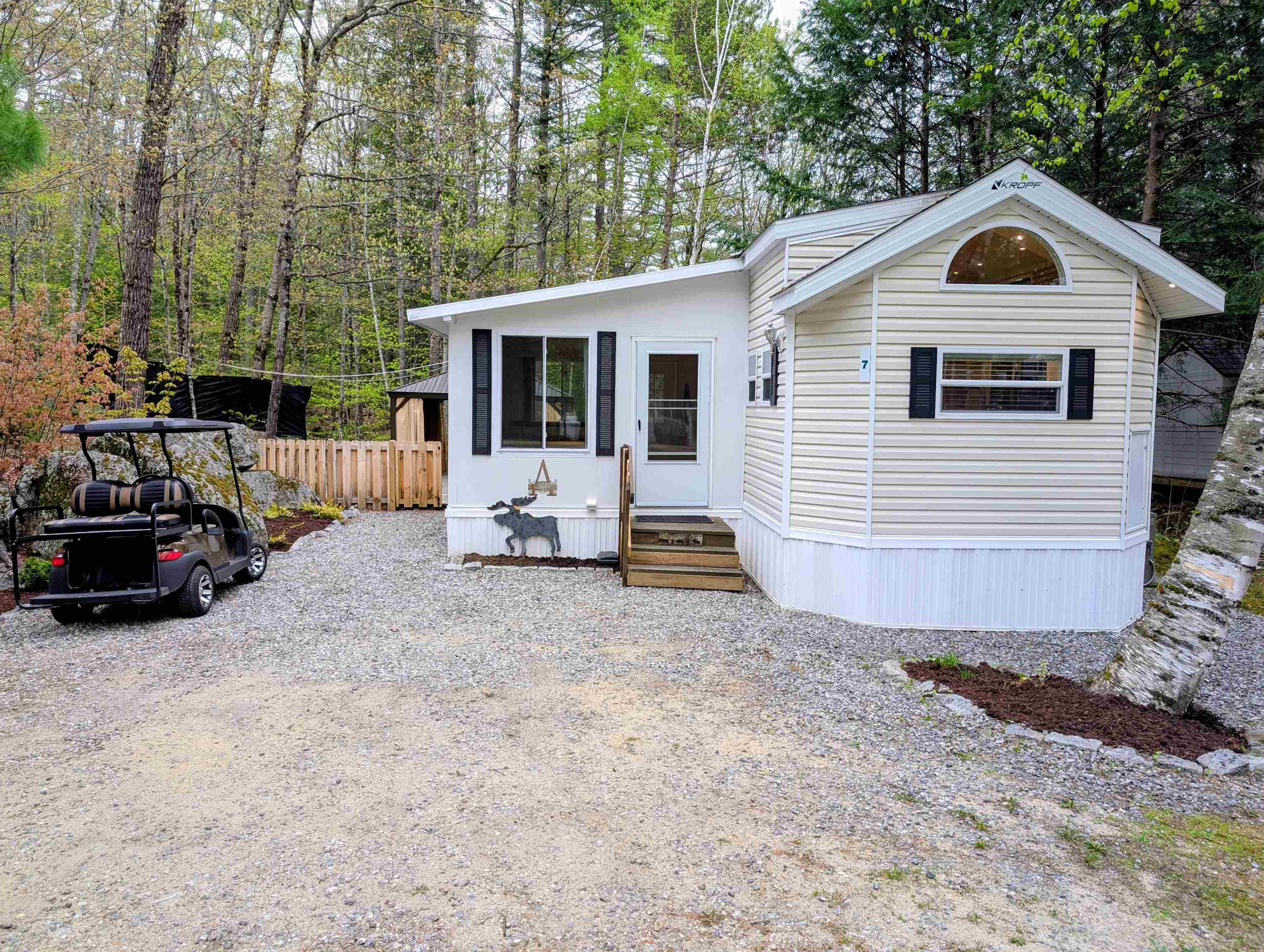 7 Ledges Road, Unit AKA 79) Holderness, NH 03245 - Photo 2 of 59