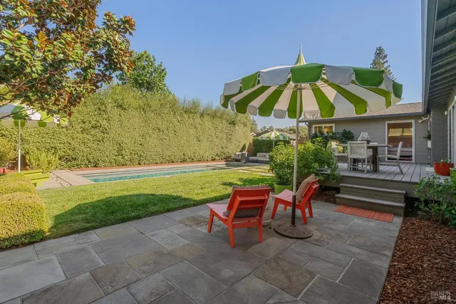 $1,795,000 | 804 Josephine Lane, Healdsburg, CA 95448