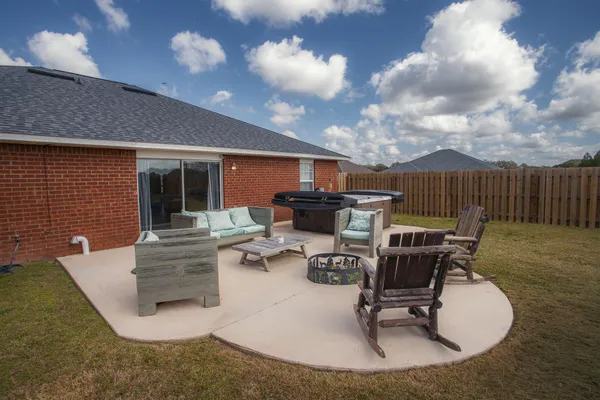 $294,787 | 2233 Lewis Street, Crestview, FL 32536