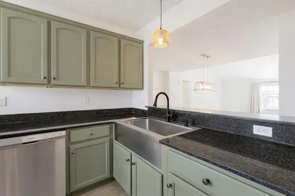 $294,787 | 2233 Lewis Street, Crestview, FL 32536