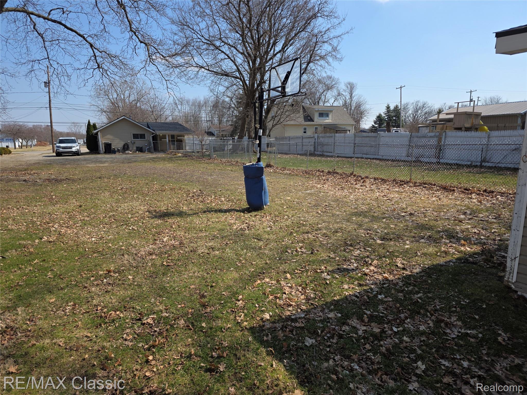 3259 North State Road Davison, MI 48423 - Photo 24 of 28 20260320_140622.jpg