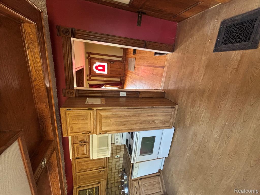37840 Utica Road Sterling Heights, MI 48312 - Photo 6 of 15 Gallery Image 6