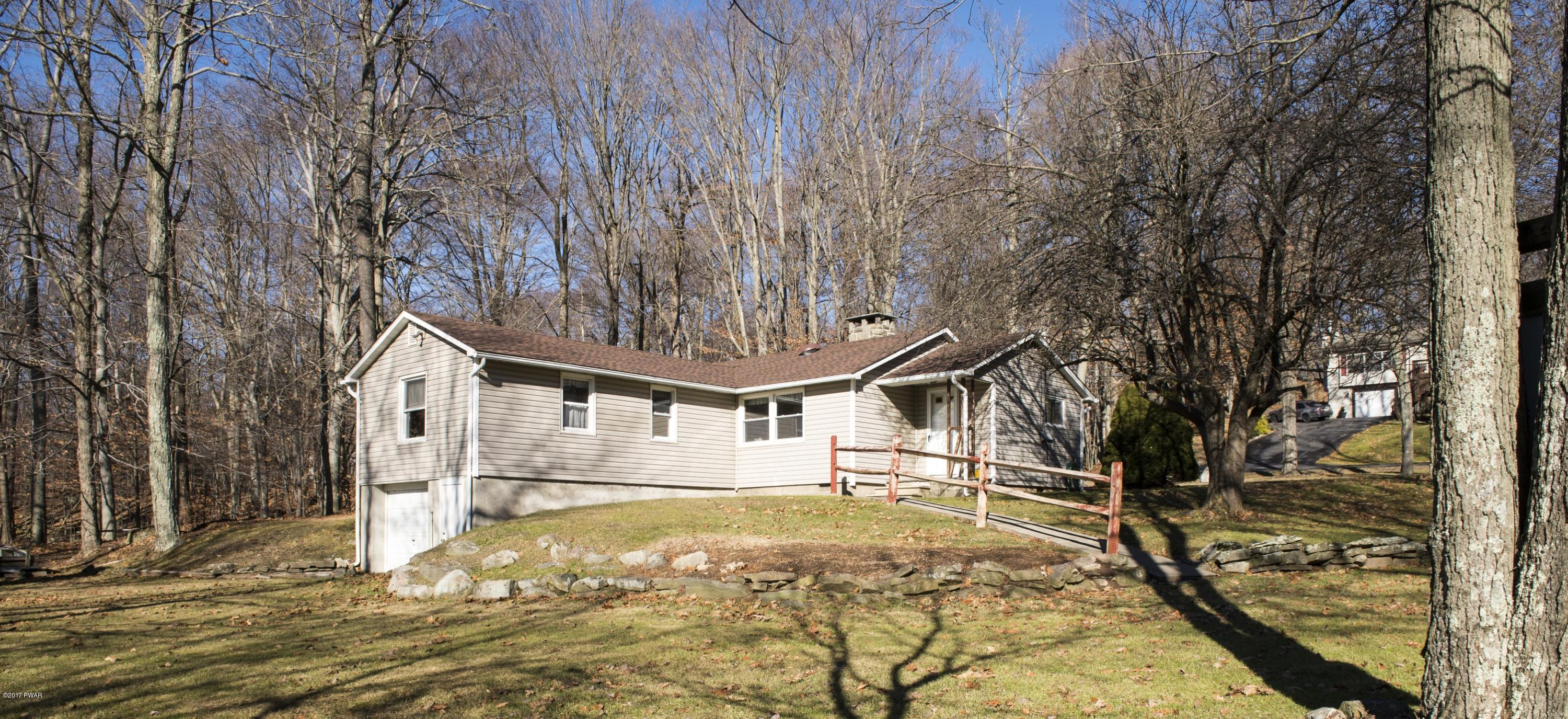 120 Lake In The Clouds Road Canadensis, PA 18325 - Photo 25 of 34 clubhouse