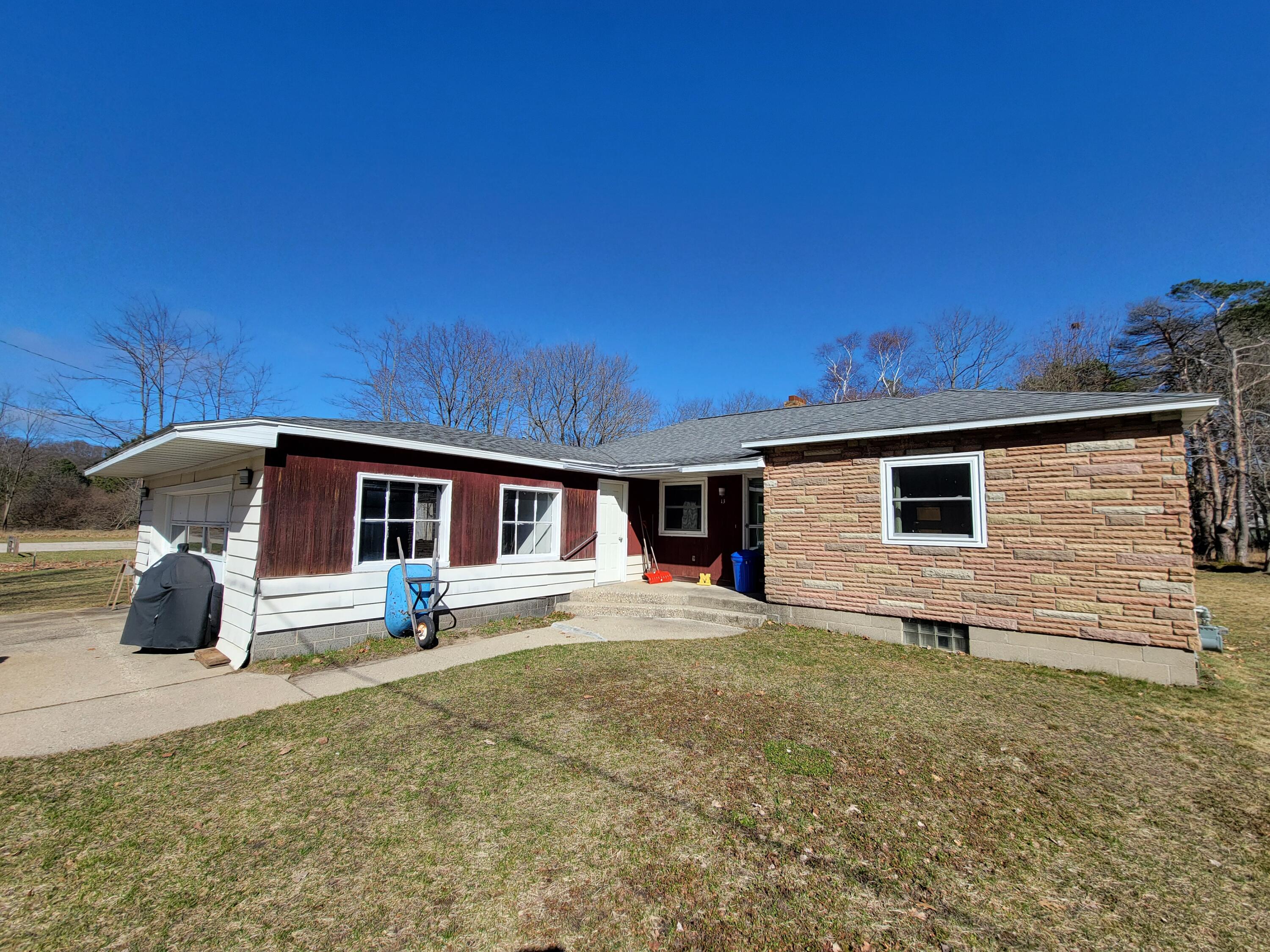 13 Bowerman Road Manistee, MI 49660 - Photo 31 of 31 20240315_154832