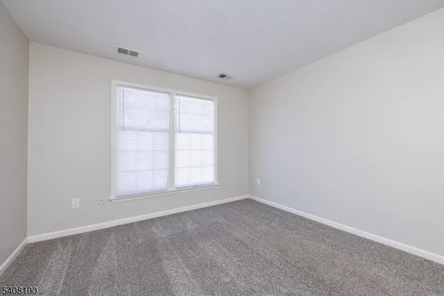 $2,100 | 147 Mockingbird Court, Three Bridges, NJ 08887