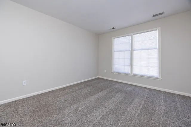 $2,100 | 147 Mockingbird Court, Three Bridges, NJ 08887