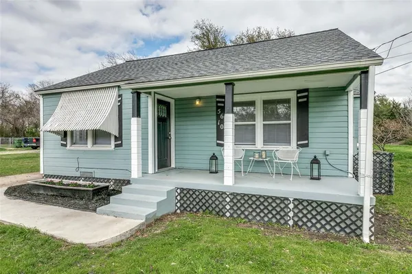 $2,000 | 5610 Lyons Road, Garland, TX 75043