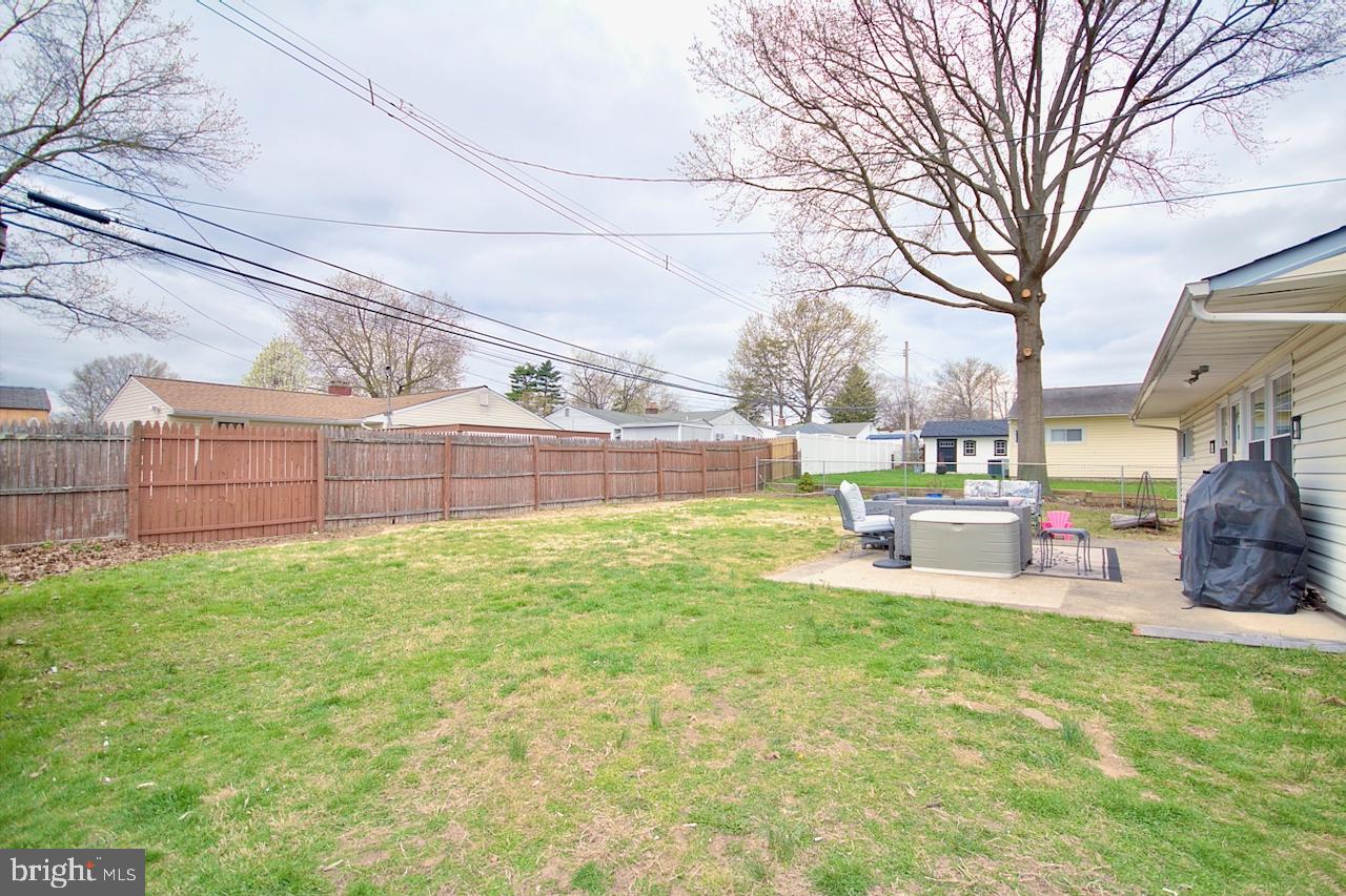 68 Valley Road Levittown, PA 19057 - Photo 15 of 16 Gallery Image 15