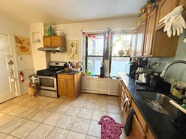 $3,500 | 60 Empire Street, Unit 1, Boston, MA 02134