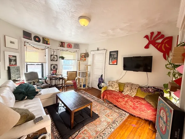 $3,500 | 60 Empire Street, Unit 1, Boston, MA 02134