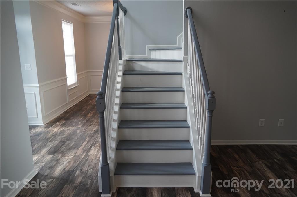 15220 Leslie Brooke Road Huntersville, NC 28078 - Photo 11 of 20 a view of entryway