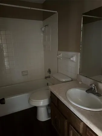 $1,250 | 4811 South 6th Street, Abilene, TX 79605