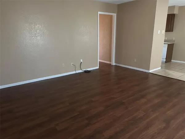 $1,250 | 4811 South 6th Street, Abilene, TX 79605