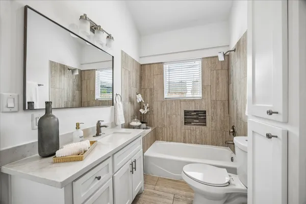 $795,000 | 522 West 15th Street, Houston, TX 77008