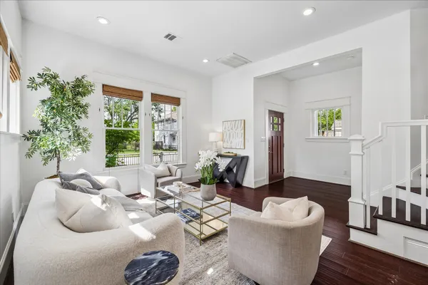 $795,000 | 522 West 15th Street, Houston, TX 77008