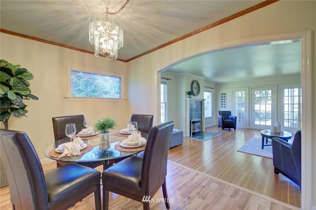 3210 Russet Road Brier, WA 98036 - Photo 12 of 40 Gallery Image 12