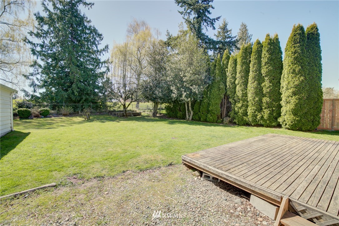 3210 Russet Road Brier, WA 98036 - Photo 33 of 40 Gallery Image 33