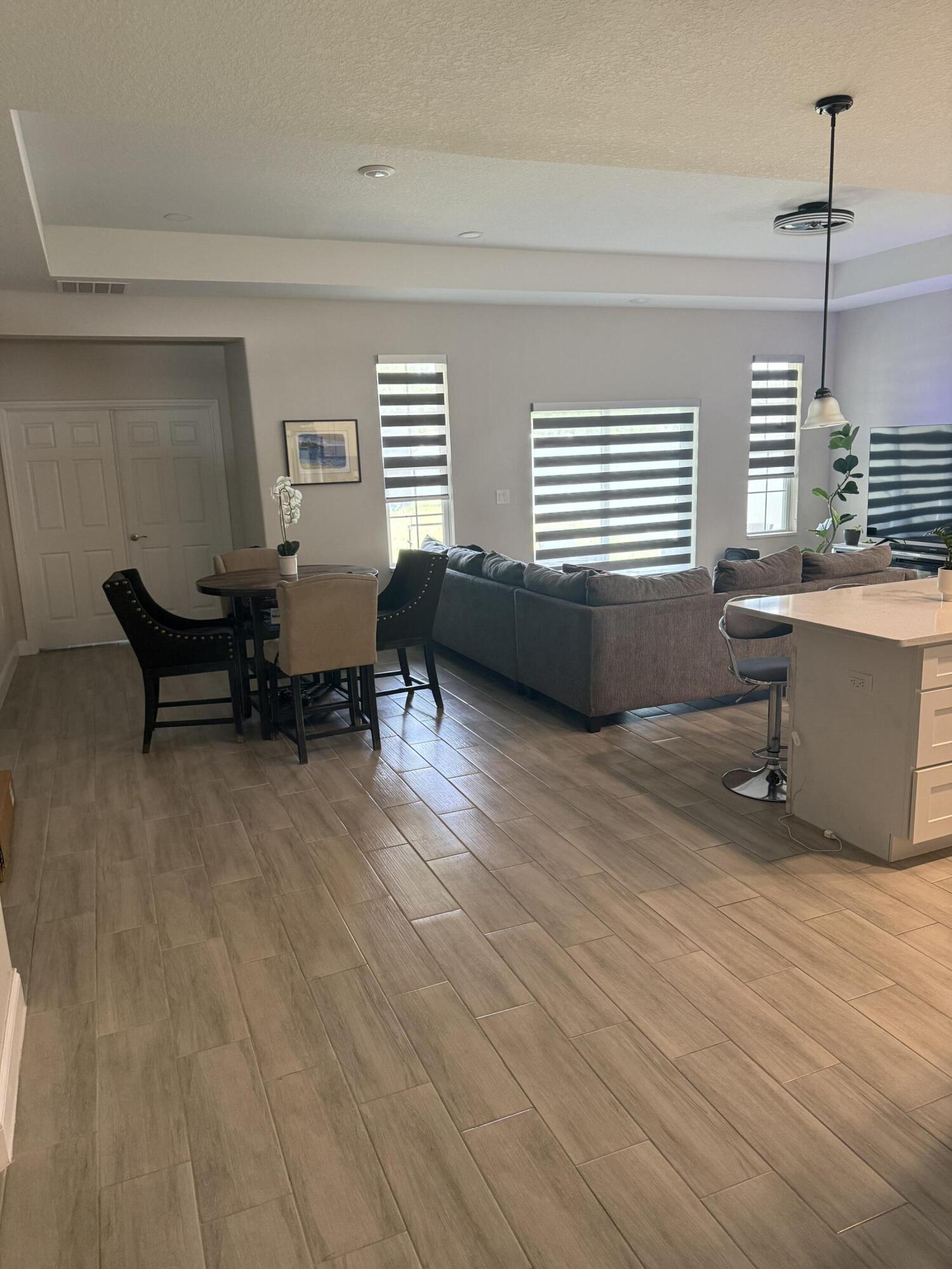 4995 Mercer Street Orlando, FL 32811 - Photo 2 of 11 IMG_3648
