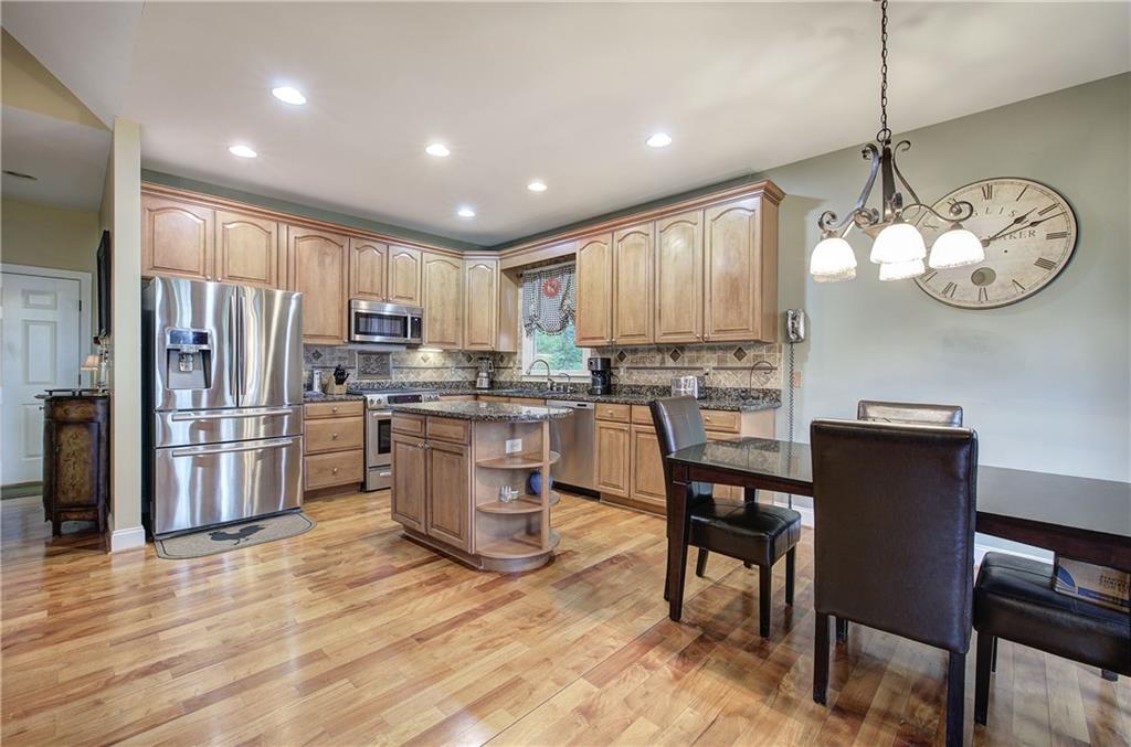 572 Cutthroat Ridge Road Jasper, GA 30143 - Photo 17 of 84