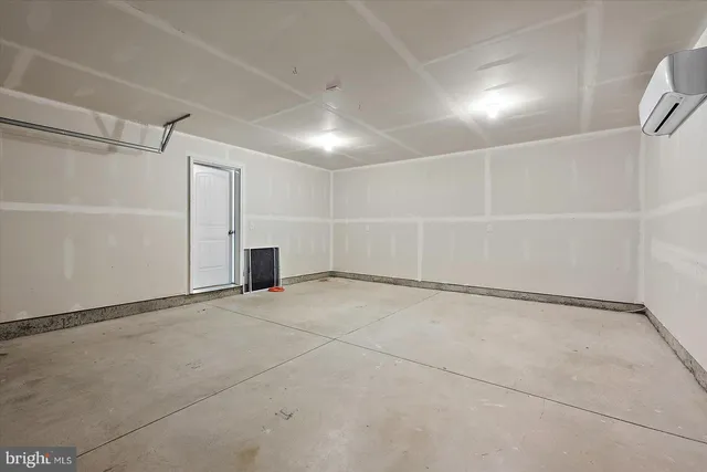 $324,900 | 3 Orchard Road, Seaford, DE 19973