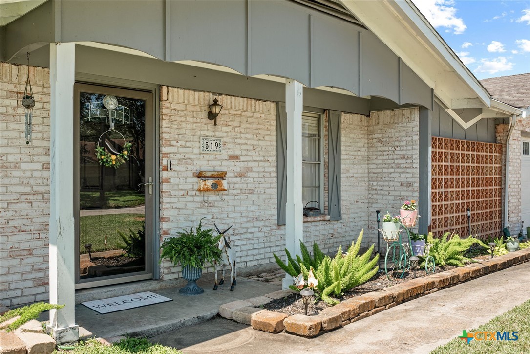 519 Travis Street Port Lavaca, TX 77979 - Photo 3 of 26 a view of a entryway door front of house