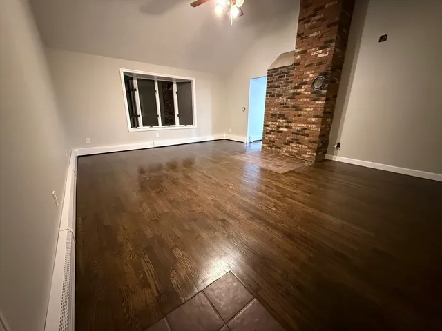 $734,999 | 19 Valerie Drive, Plainville, MA 02762