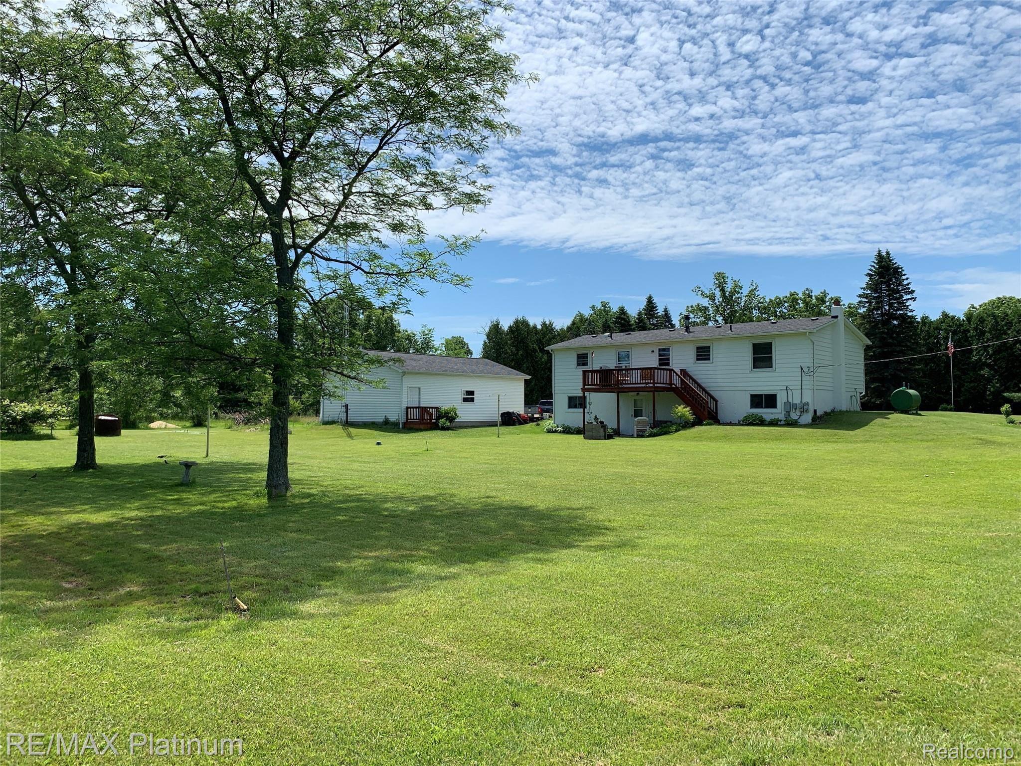 3919 Brophy Road Howell, MI 48855 - Photo 7 of 50 IMG_1587.JPG