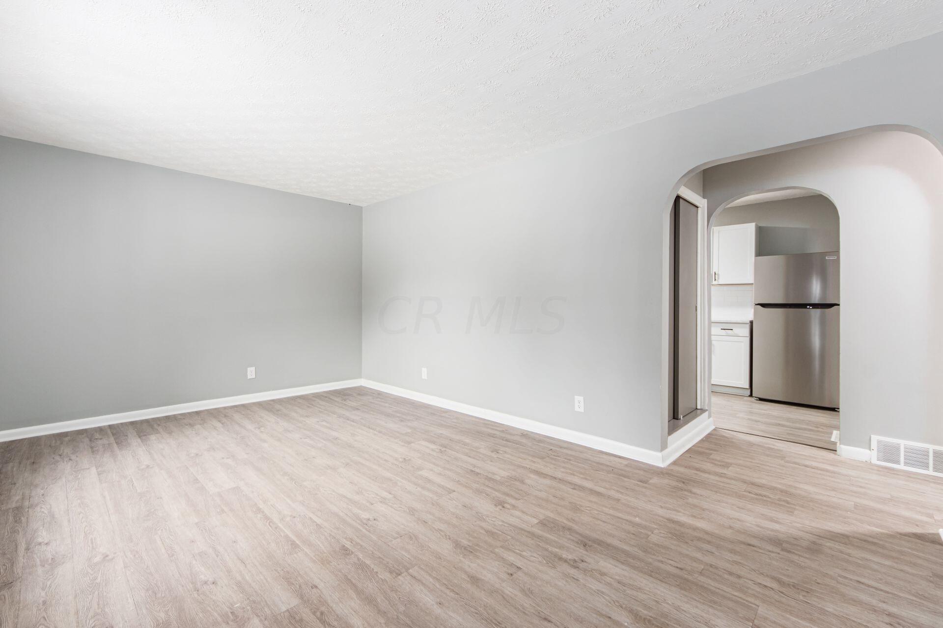119 Rumsey Road Columbus, OH 43207 - Photo 5 of 27 005_d2c7e_Z 119 Rumsey Rd 001