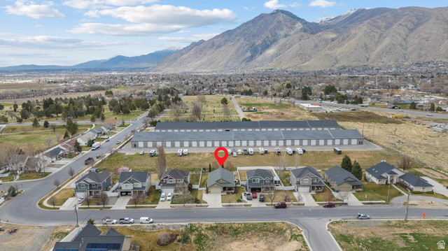1896 West 800 North Mapleton, UT 84663 - Photo 46 of 55 Aerial view of residential area with a mountainous background