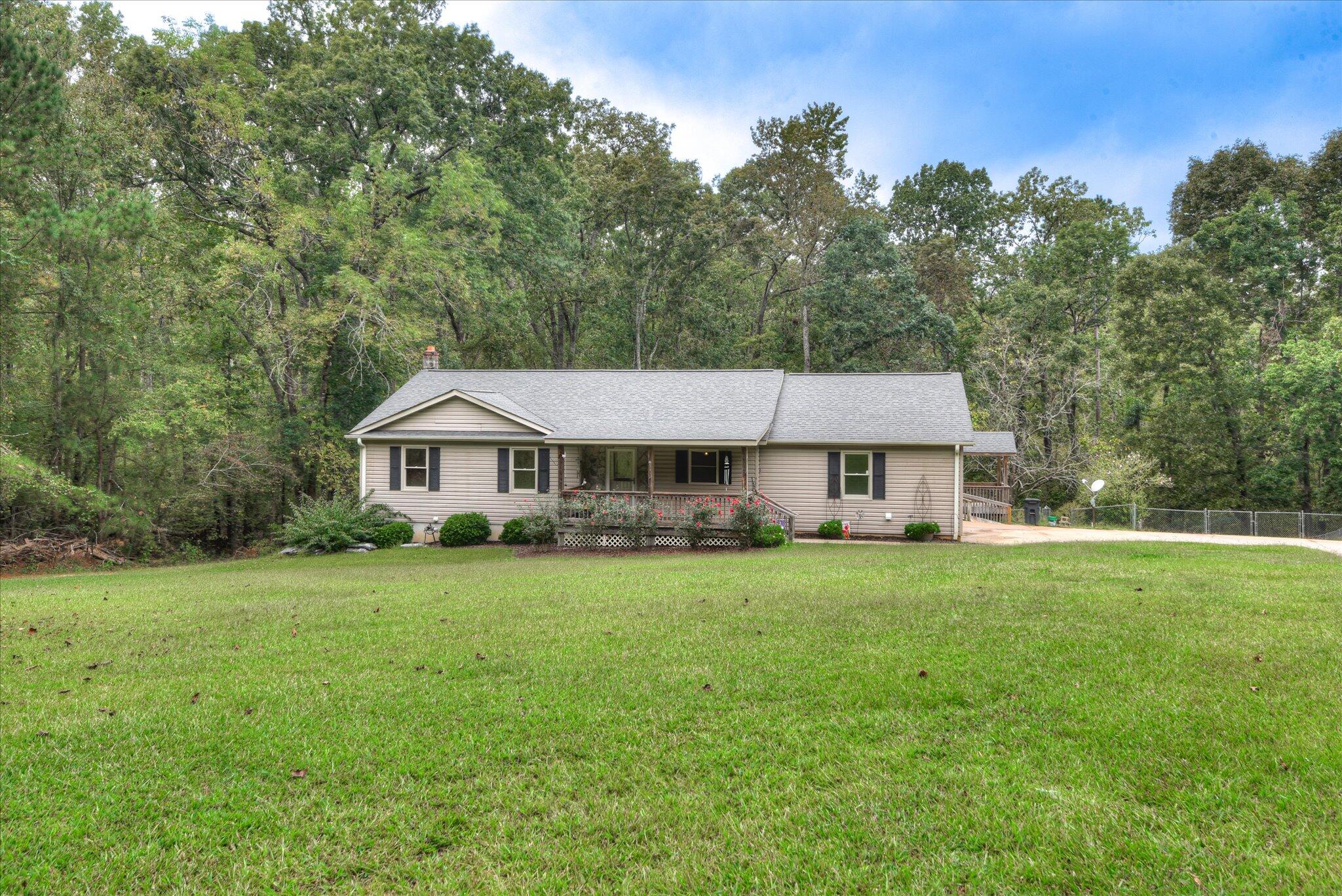 113 Oriole Road Ninety Six, SC 29666 - Photo 12 of 70 Gallery Image 12
