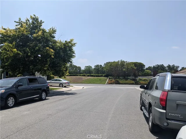 $4,900 | 48 Golden Star, Irvine, CA 92604