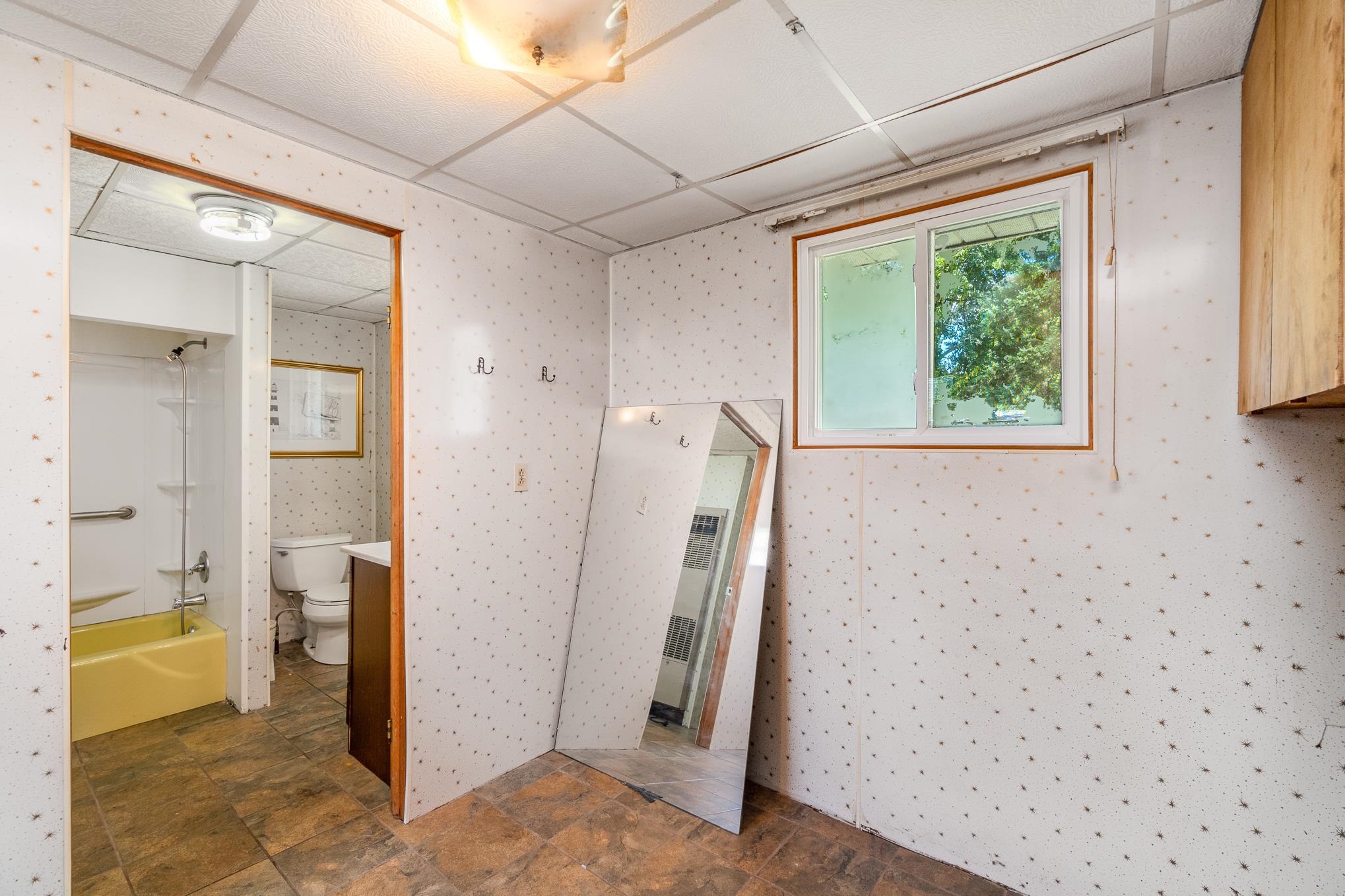 810 Bay Road Bay City, MI 48706 - Photo 20 of 28 Gallery Image 20