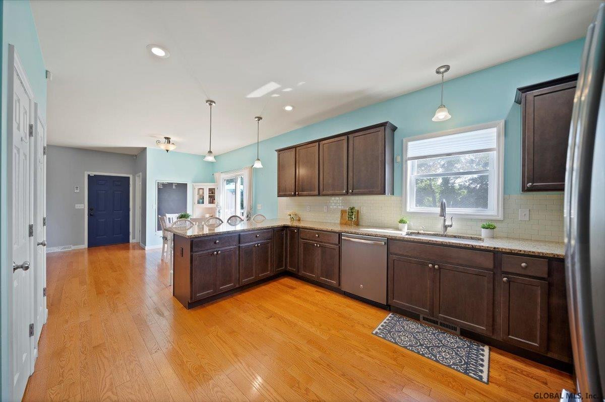 13 Smith Road Halfmoon, NY 12118 - Photo 12 of 34 Photo 12