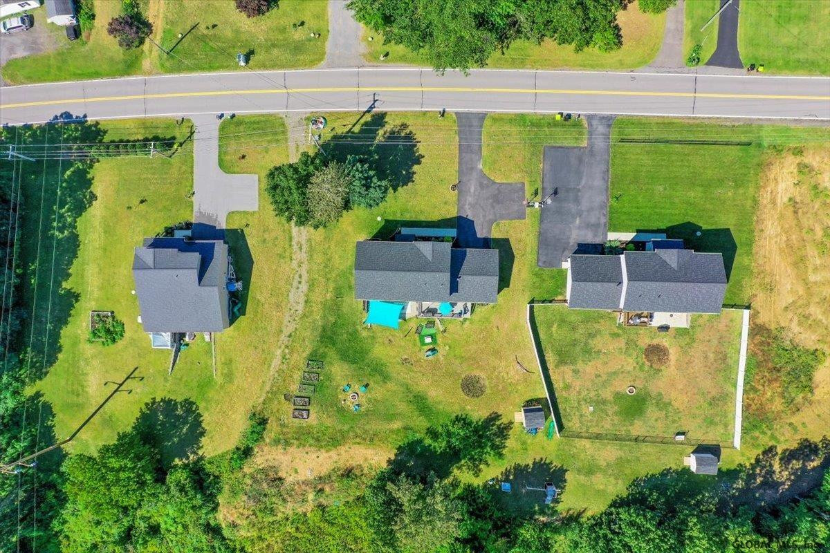 13 Smith Road Halfmoon, NY 12118 - Photo 3 of 34 Photo 3