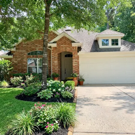 $365,000 | 203 Fairwind Trail Drive, Conroe, TX 77385