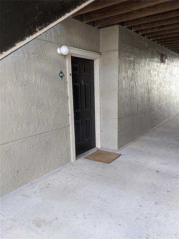 3705 Southwest 27th Street, Unit 811 Gainesville, FL 32608 - Photo 1 of 6