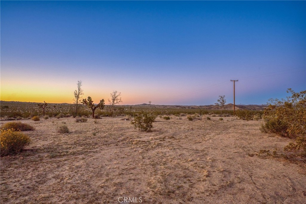 5235 Border Avenue Joshua Tree, CA 92252 - Photo 2 of 63