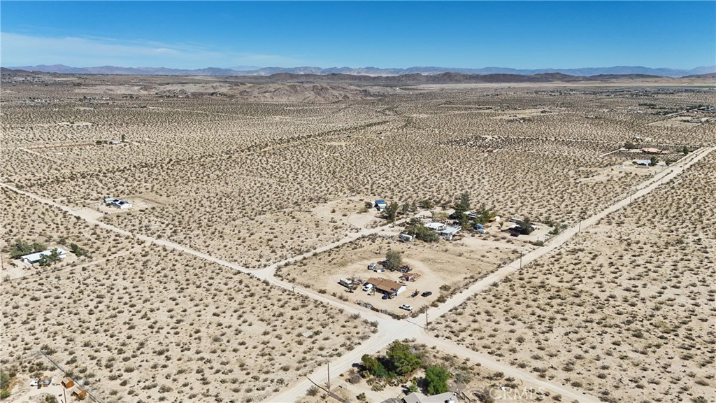 5235 Border Avenue Joshua Tree, CA 92252 - Photo 52 of 63 a view of an ocean beach