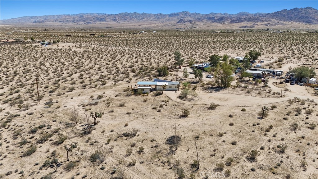5235 Border Avenue Joshua Tree, CA 92252 - Photo 55 of 63 a view of lake and mountain